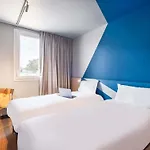 Отель Ibis Budget Nantes Nord Трейер