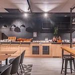 Ibis Budget Nantes Nord Трейер