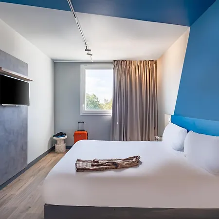 Hotel Ibis Budget Nantes Nord 3*