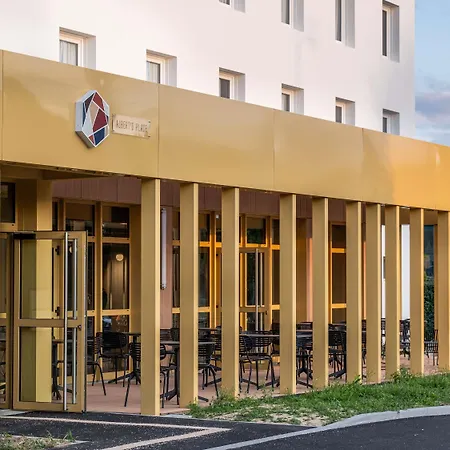 Ibis Budget Nantes Nord מלון